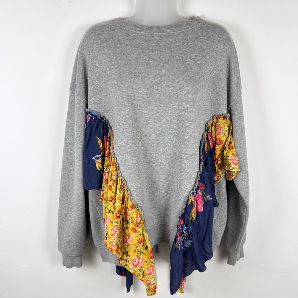 Free People Sweatshirt Women M Gray Oversized Boho Floral Ruffle She's Just Cute